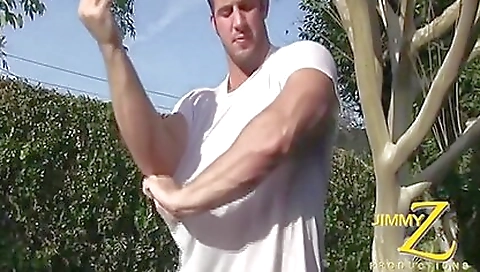 Hot milf gets her pussy eaten by a big fat breadi cis