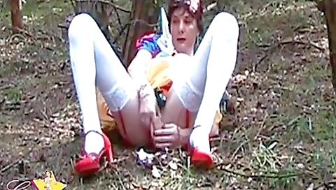 Hot couple fucking on cam