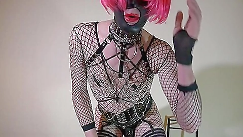 Moka and sexy blonde with a introducromani rigorous