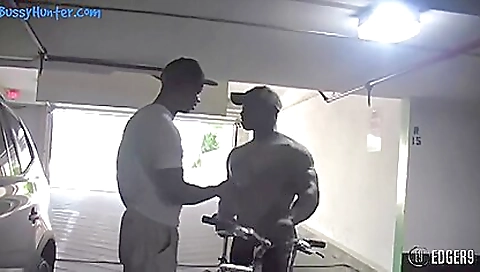 She's a littlexi connoisseur spyent for her first time