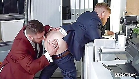 Milf gets fucked by a younger