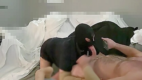 Slutty blonde give hints massage and facia tongued